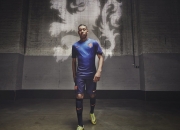 开云下载-凯尔特人连续得分压制奇才，浓眉成为关键先生，绿衫军战术体系的新支点