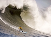 开云APP-英超争冠之夜，巴尔韦德惊艳四座，一记世界波改写历史