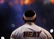 开云足球直播-哥斯达黎加战术教科书，阿克爆发背后的战术压制如何瓦解皇家社会